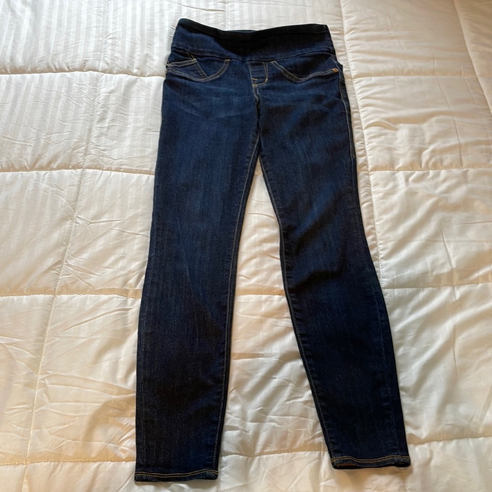 Rock & Republic The Slimming Denim Cure Pull On Jeans, Size 6M